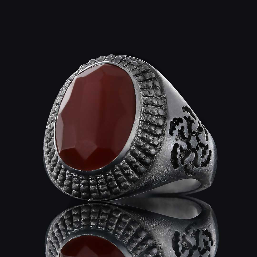925 Ayar Gümüş Kenar Motifli Kırmızı Akik Erkek Yüzük 925 Ayar Gümüş Kenar Motifli Kırmızı Akik Erkek Yüzük