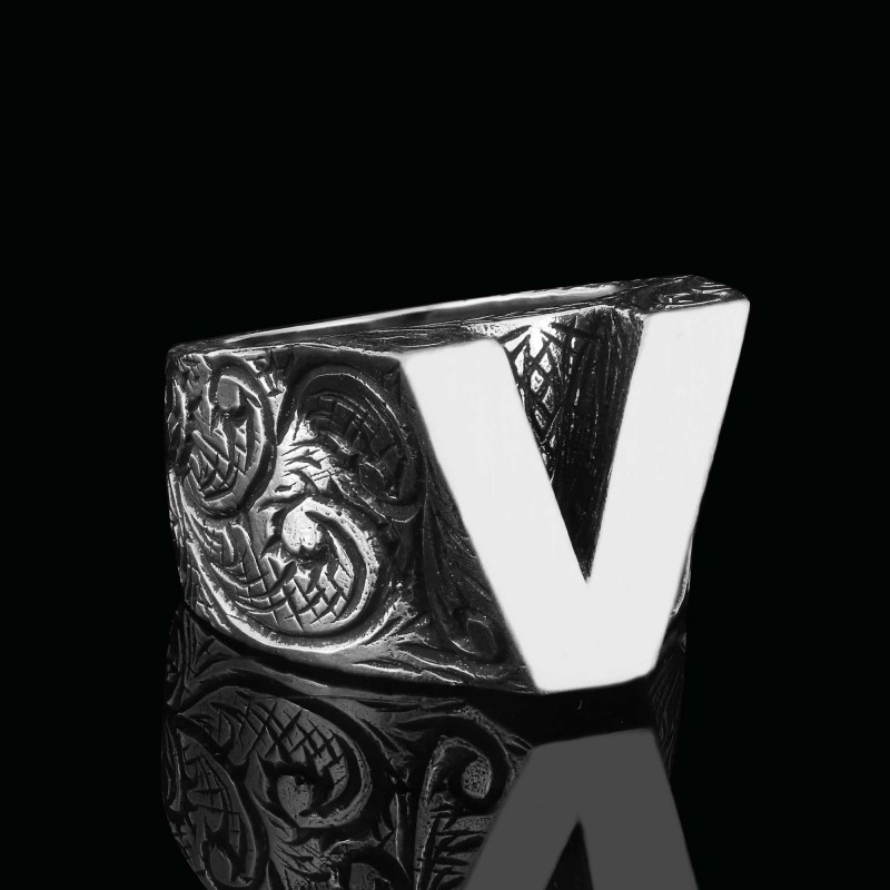925 Ayar Gümüş Monogram V Harfi Erkek Yüzüğü