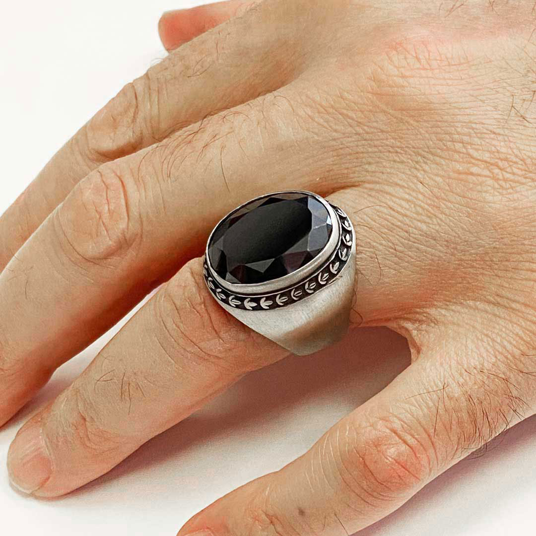 El İşi Özel Tasarım Oniks Taşlı Gümüş Yüzük, Oniks Yüzük, Siyah Akik Yüzük El İşi Özel Tasarım Oniks Taşlı Gümüş Yüzük, Oniks Yüzük, Siyah Akik Yüzük