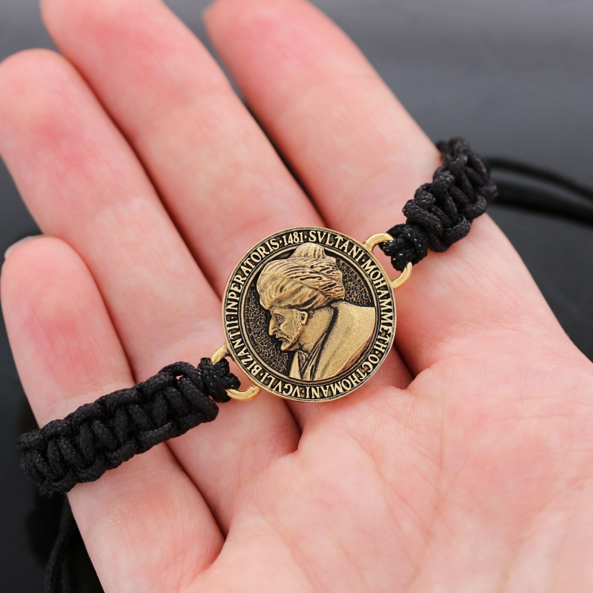 Fatih Sultan Mehmed İpli Bileklik Fatih Sultan Mehmed İpli Bileklik