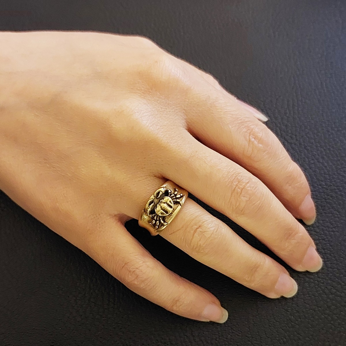 Kadın Yengeç Burcu Gümüş Yüzük Kadın Yengeç Burcu Gümüş Yüzük