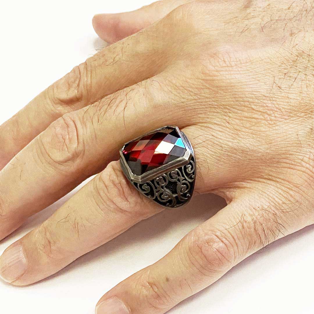 Ruby Taşlı Floral Desenli 925 Ayar Gümüş Erkek Yüzük, Ruby Taşlı Yüzük