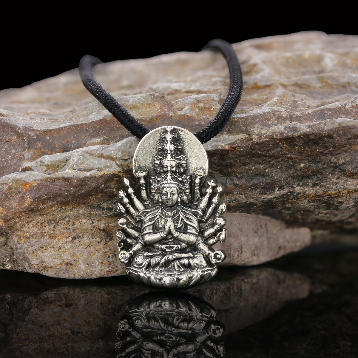 Shiva Kolye