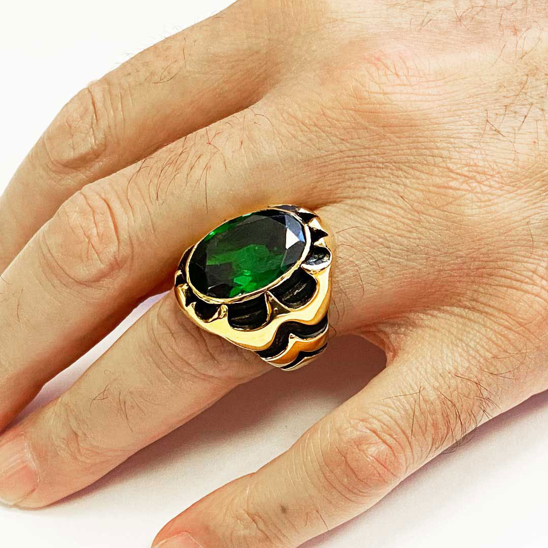 Tourmaline Taşlı Yüzüklerle Işıldayın ve Şıklığınızı Keşfedin, Büyük Tourmaline Taşlı Simetrik Desenli Gümüş Erkek Yüzük