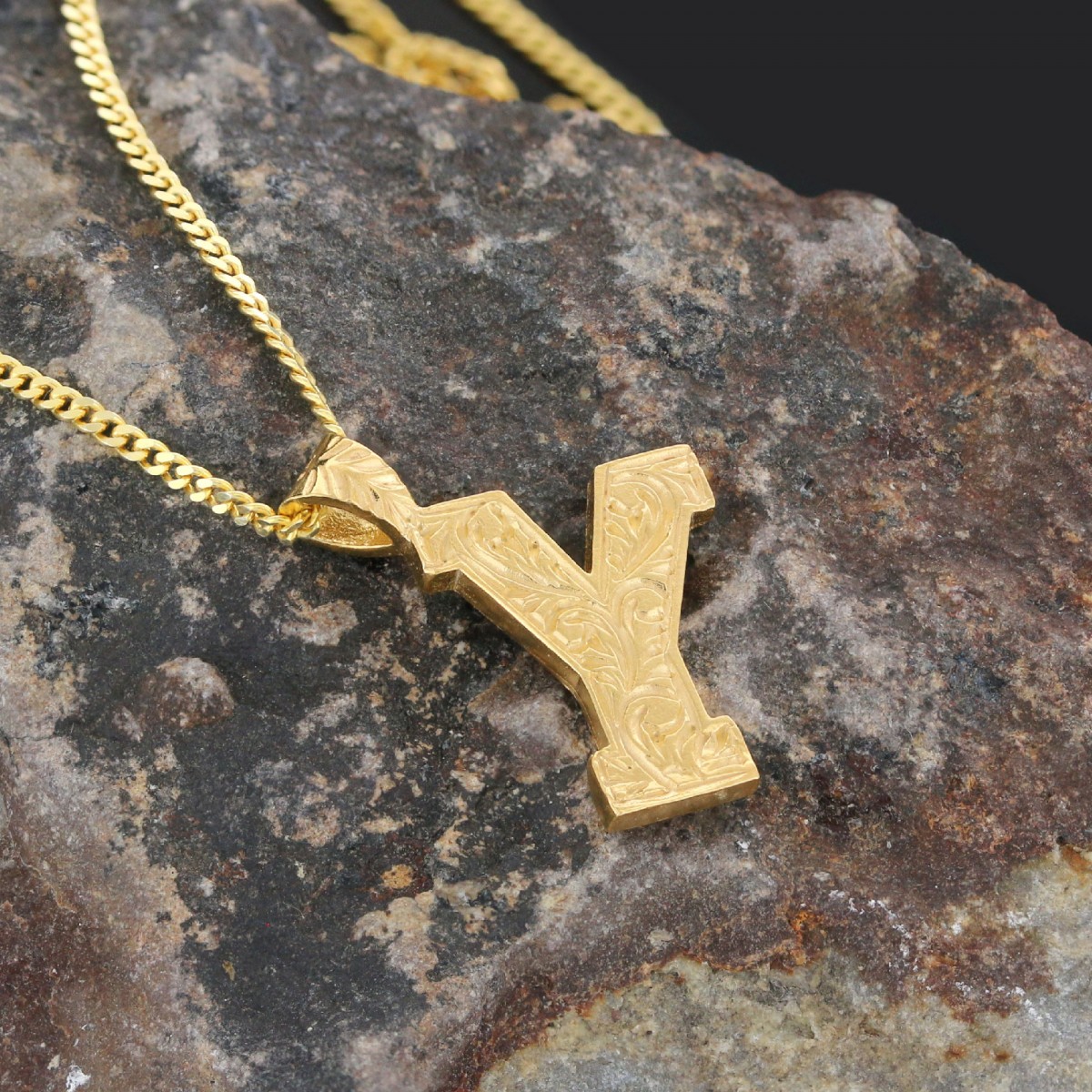 Üç Boyutlu Y Harfli Unisex Özel Tasarım El Yapımı Gümüş ve Gold Kaplama Kolye Üç Boyutlu Y Harfli Unisex Özel Tasarım El Yapımı Gümüş ve Gold Kaplama Kolye