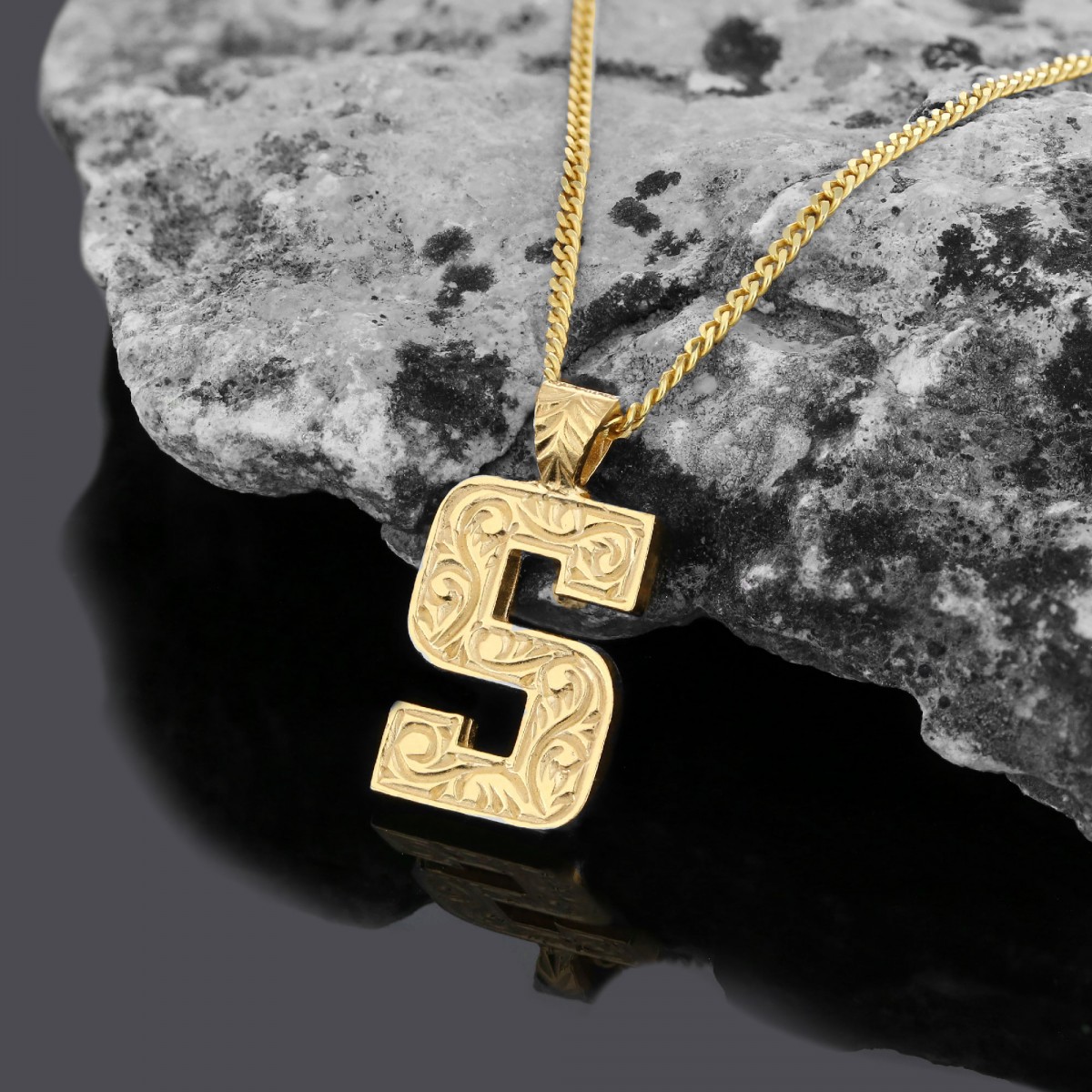 Unisex Üç Boyutlu Özel Üretim Gümüş ve Gold Kaplama S Harfli Hediye Kolye Unisex Üç Boyutlu Özel Üretim Gümüş ve Gold Kaplama S Harfli Hediye Kolye