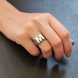 925 Ayar Gümüş Monogram M Harfi Bayan Yüzüğü