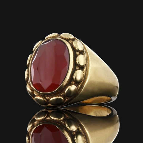 Doğal Kırmızı Akik Taşıyla Tasarlanmış Gümüş Yüzük