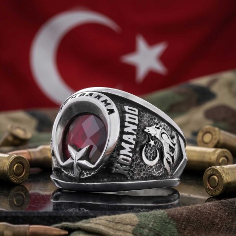Jandarma Uzman Komando Yüzüğü 2026 Uluyan Kurt Logolu