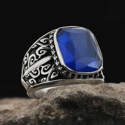 Motifli Kare Safir Taşlı 925 Ayar Gümüş Yüzük, Safir Taşlı Yüzük