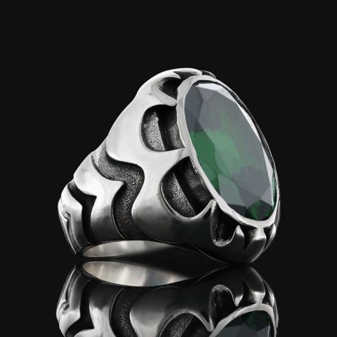 Tourmaline Taşlı Yüzüklerle Işıldayın ve Şıklığınızı Keşfedin, Büyük Tourmaline Taşlı Simetrik Desenli Gümüş Erkek Yüzük